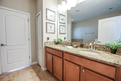 9101 El Caro Lane Davenport FL 33896