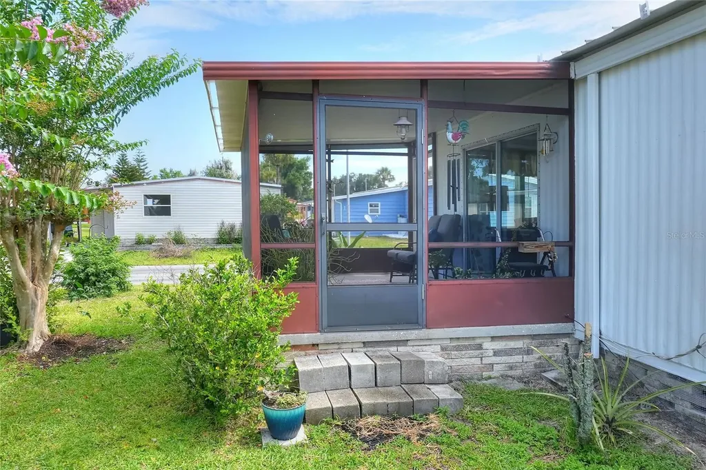 2055 S Floral Avenue Bartow FL 33830