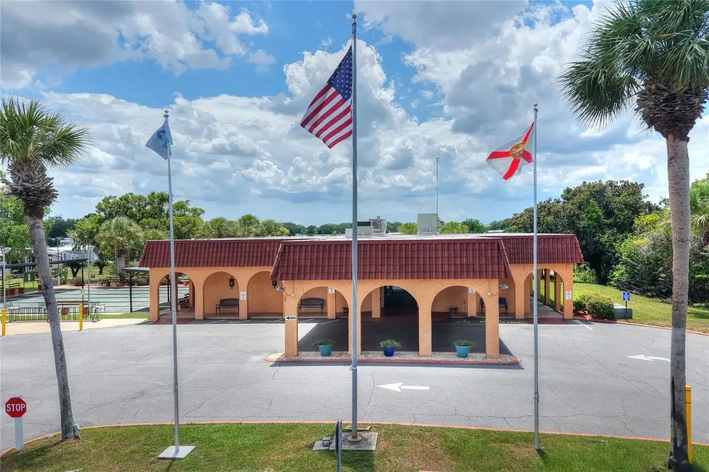 2055 S Floral Avenue Bartow FL 33830
