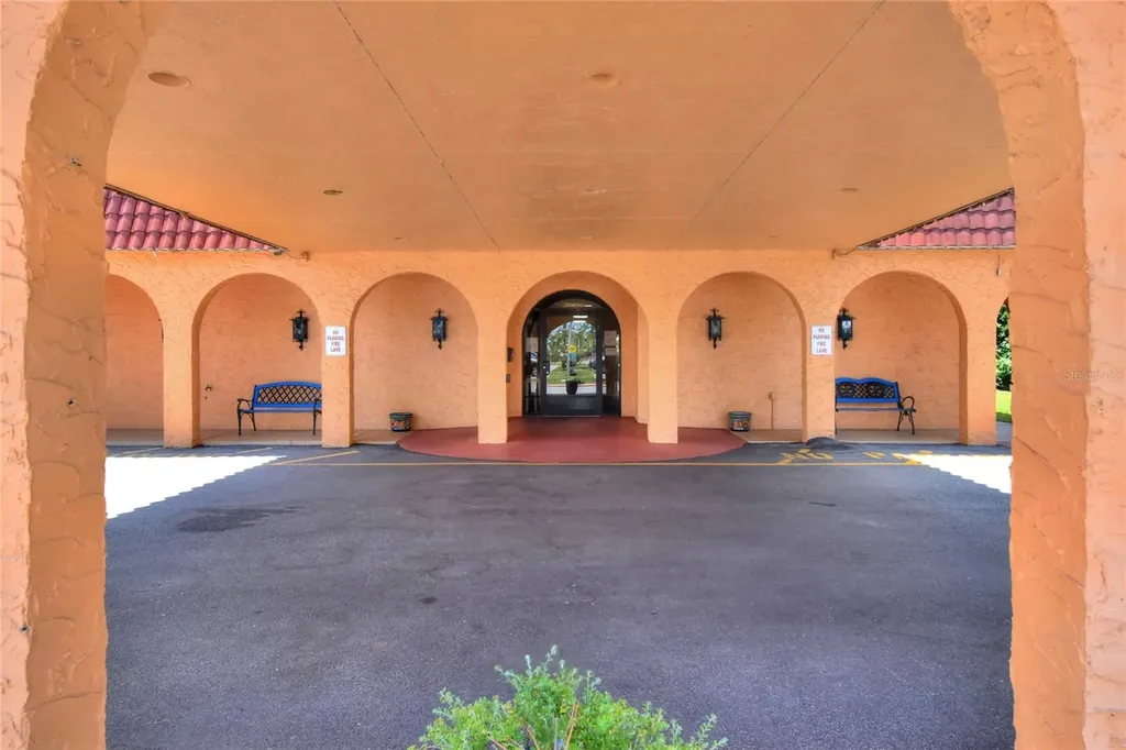 2055 S Floral Avenue Bartow FL 33830