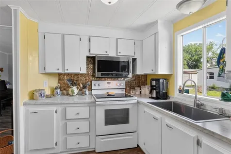 2055 S Floral Avenue Bartow FL 33830