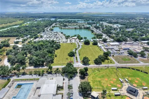 2055 S Floral Avenue Bartow FL 33830