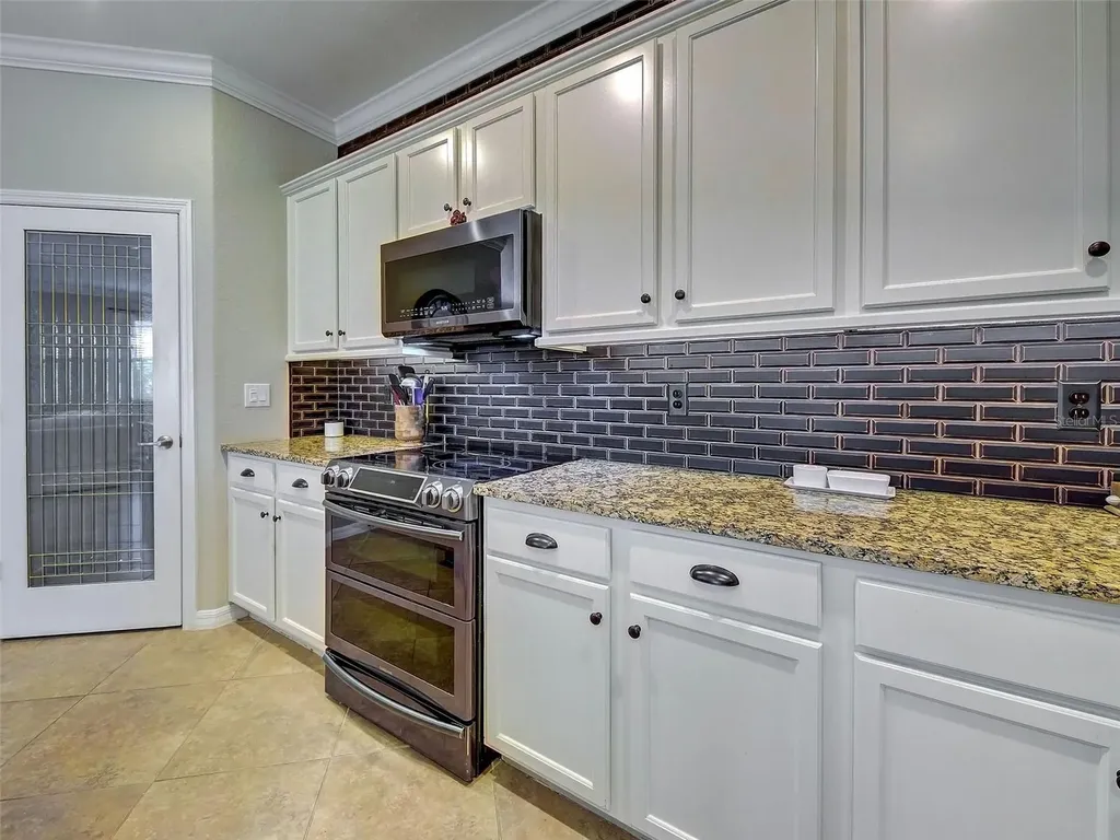 12390 Cinqueterre Drive Venice FL 34293