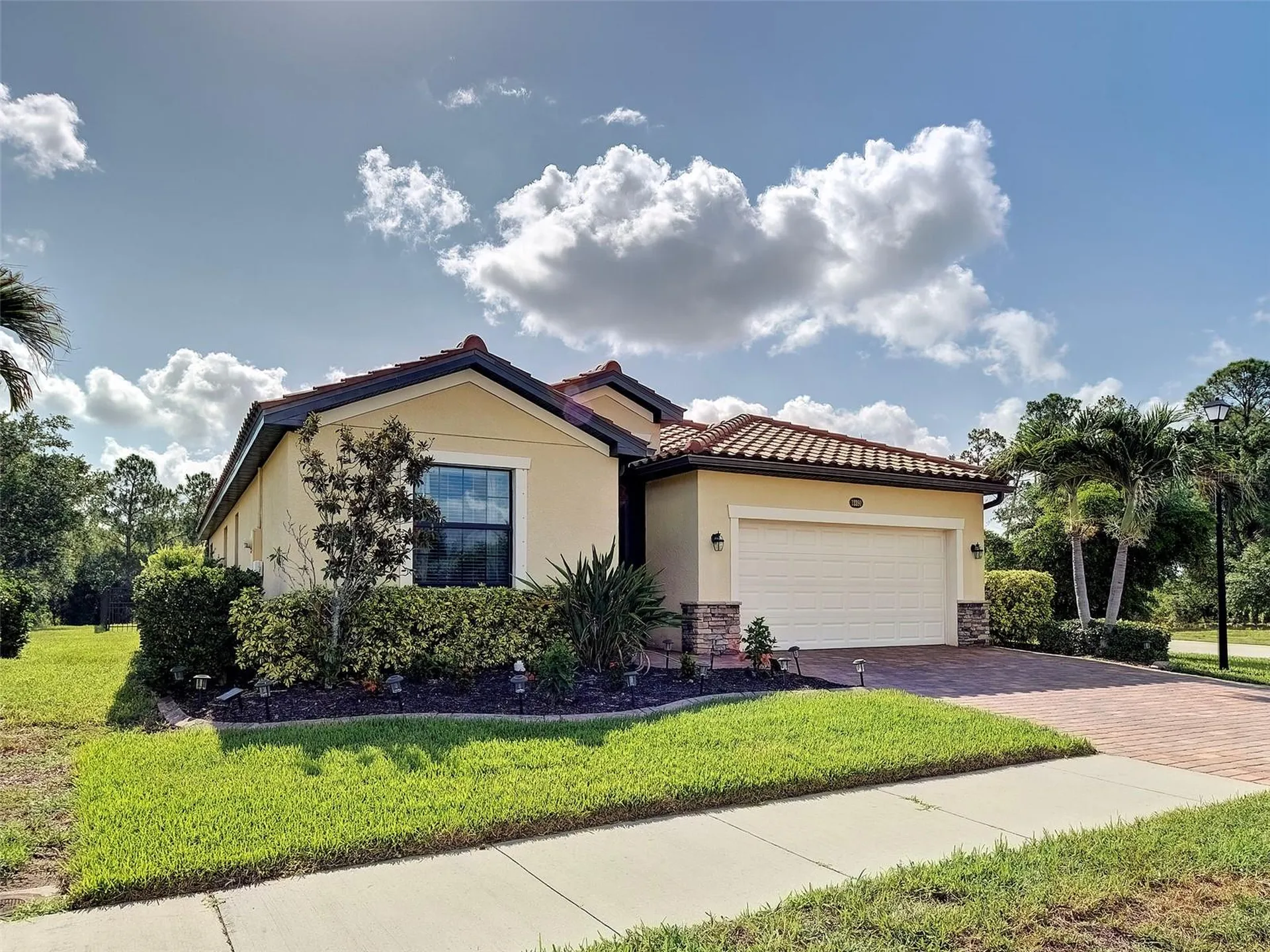 12390 Cinqueterre Drive Venice FL 34293