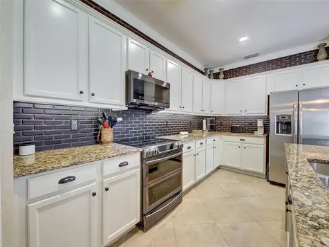 12390 Cinqueterre Drive Venice FL 34293