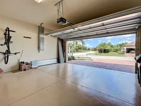 12390 Cinqueterre Drive Venice FL 34293