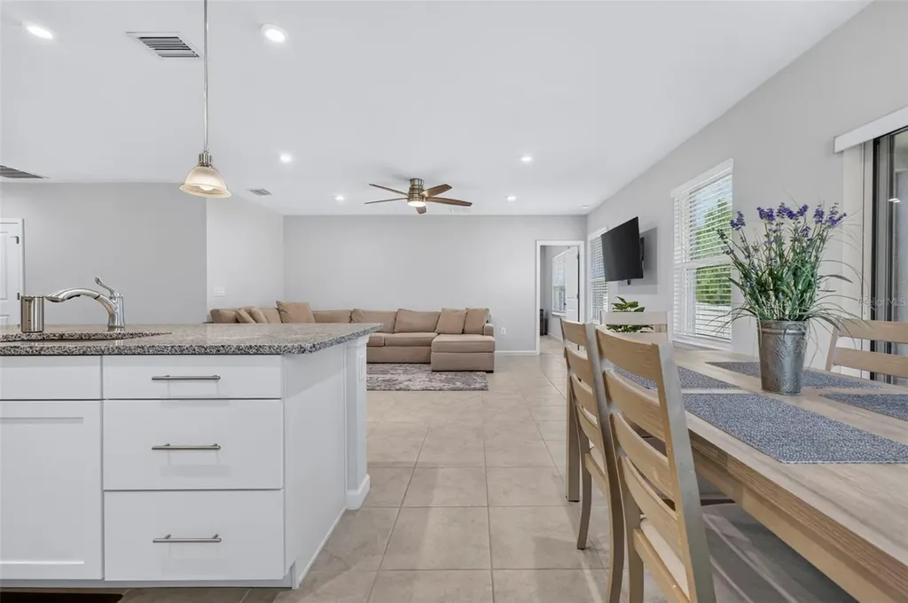 306 Eagle Harbor Way Daytona Beach FL 32124