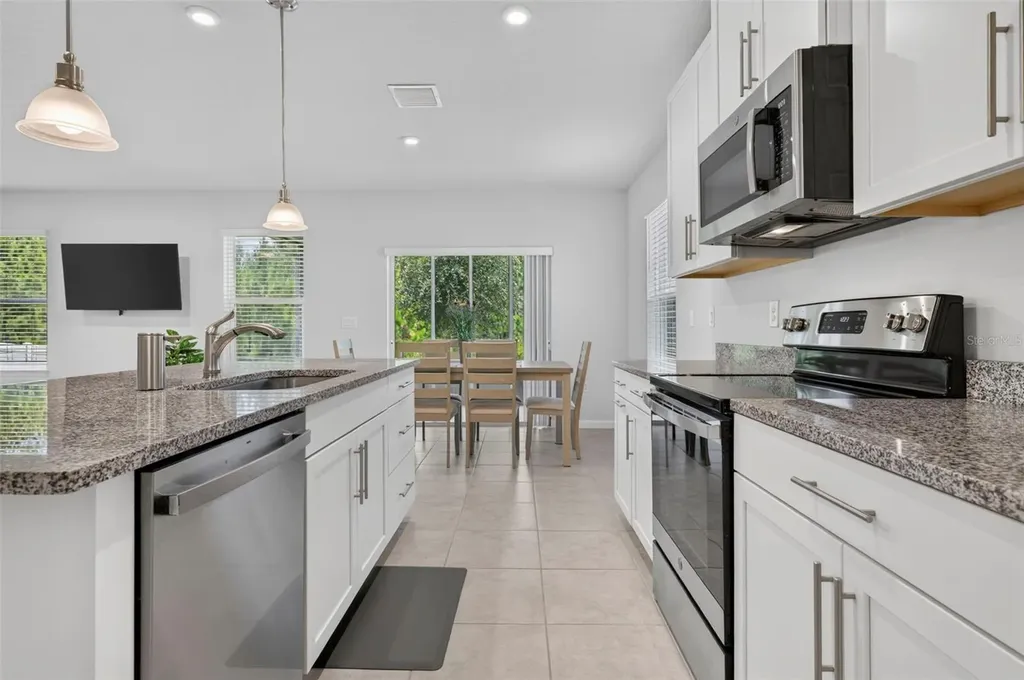 306 Eagle Harbor Way Daytona Beach FL 32124