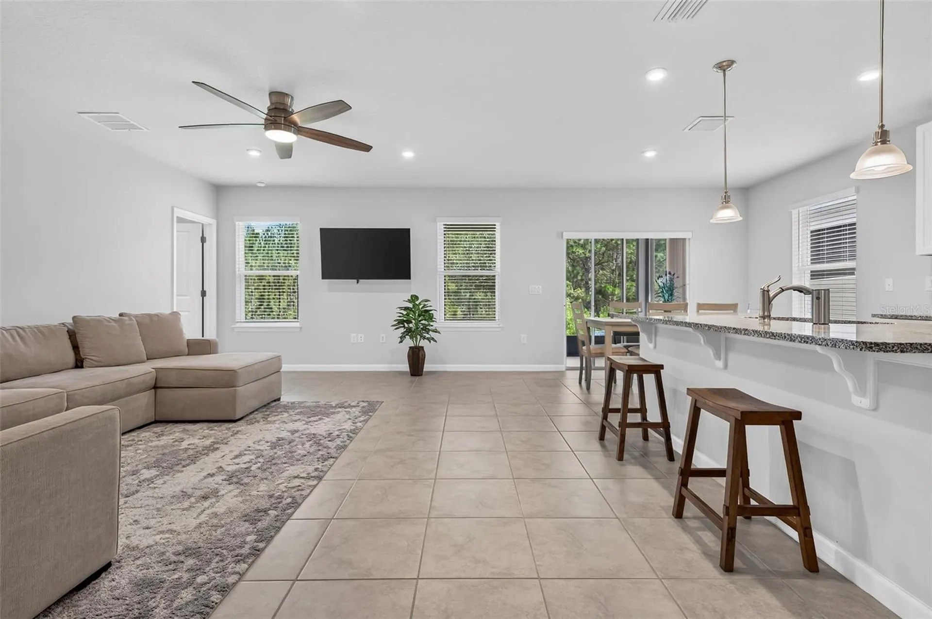 306 Eagle Harbor Way Daytona Beach FL 32124