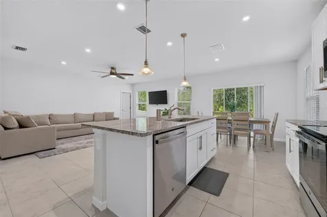 306 Eagle Harbor Way Daytona Beach FL 32124