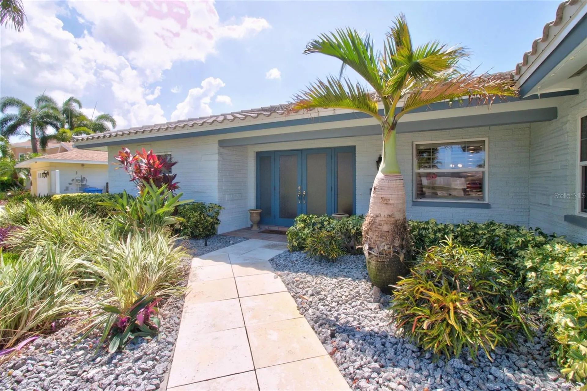 8094 12th Avenue S St Petersburg FL 33707