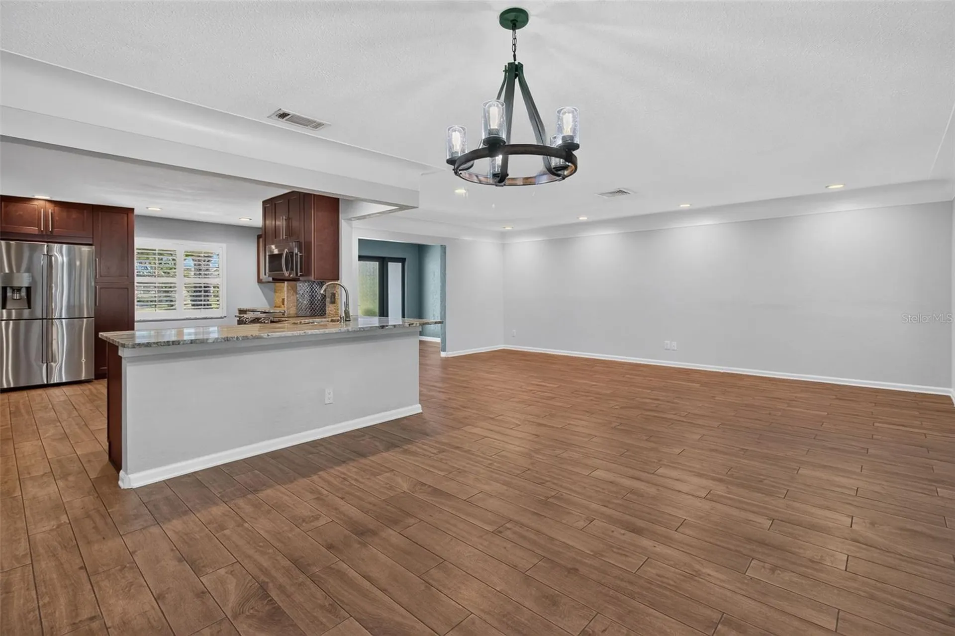 8094 12th Avenue S St Petersburg FL 33707