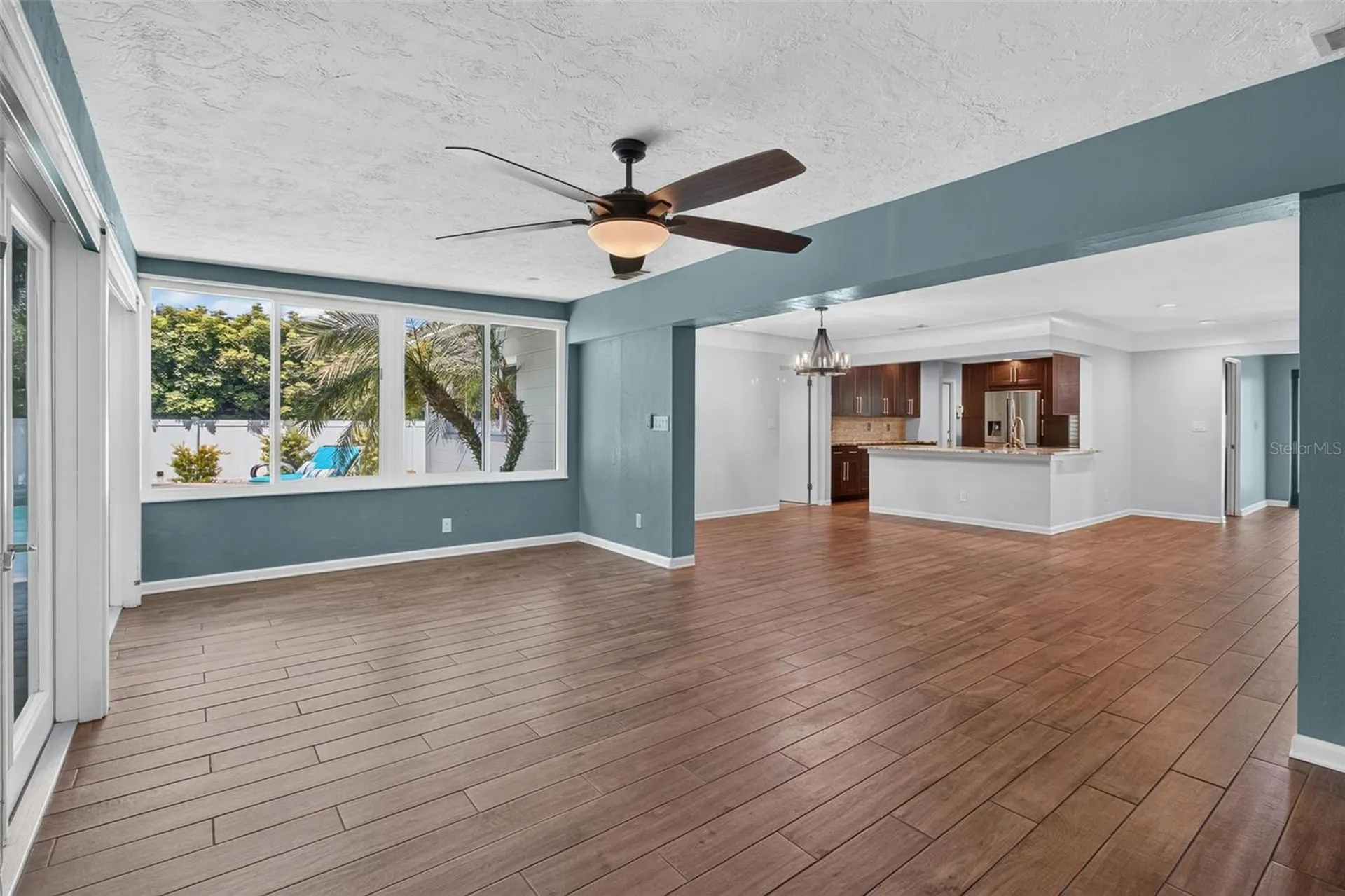8094 12th Avenue S St Petersburg FL 33707