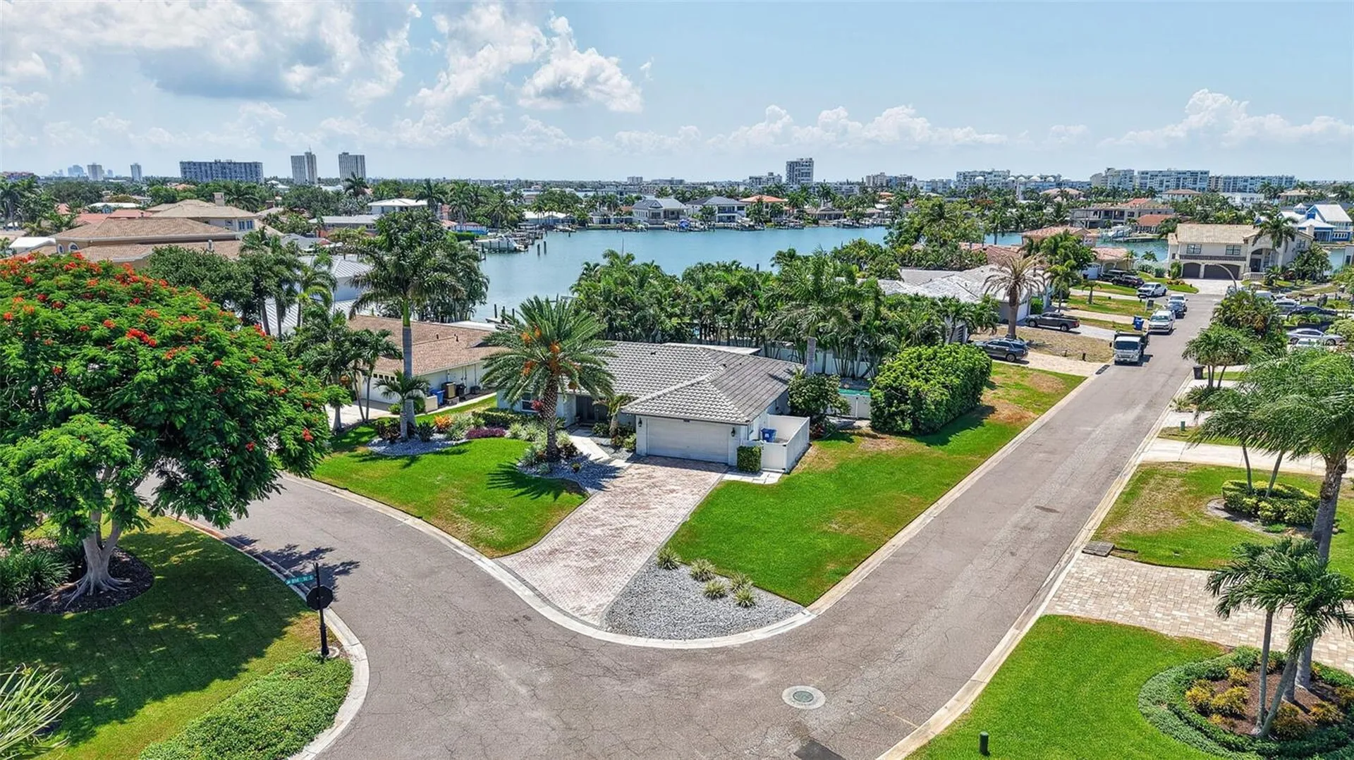 8094 12th Avenue S St Petersburg FL 33707