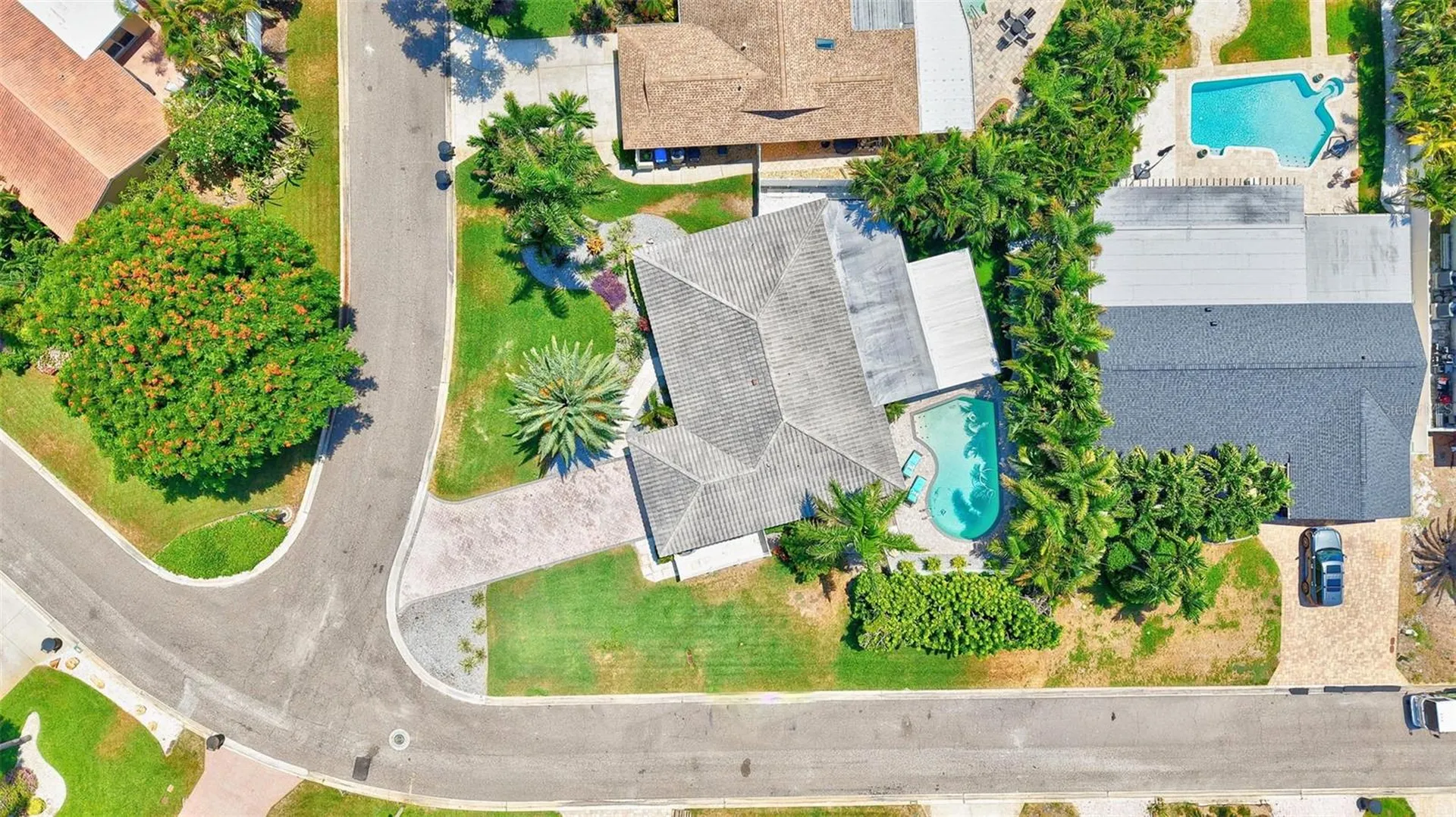 8094 12th Avenue S St Petersburg FL 33707