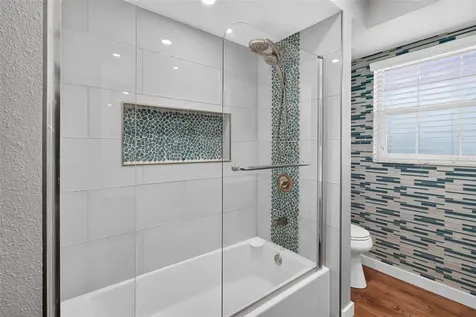 8094 12th Avenue S St Petersburg FL 33707