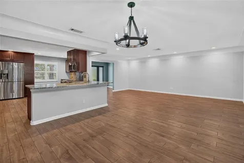 8094 12th Avenue S St Petersburg FL 33707