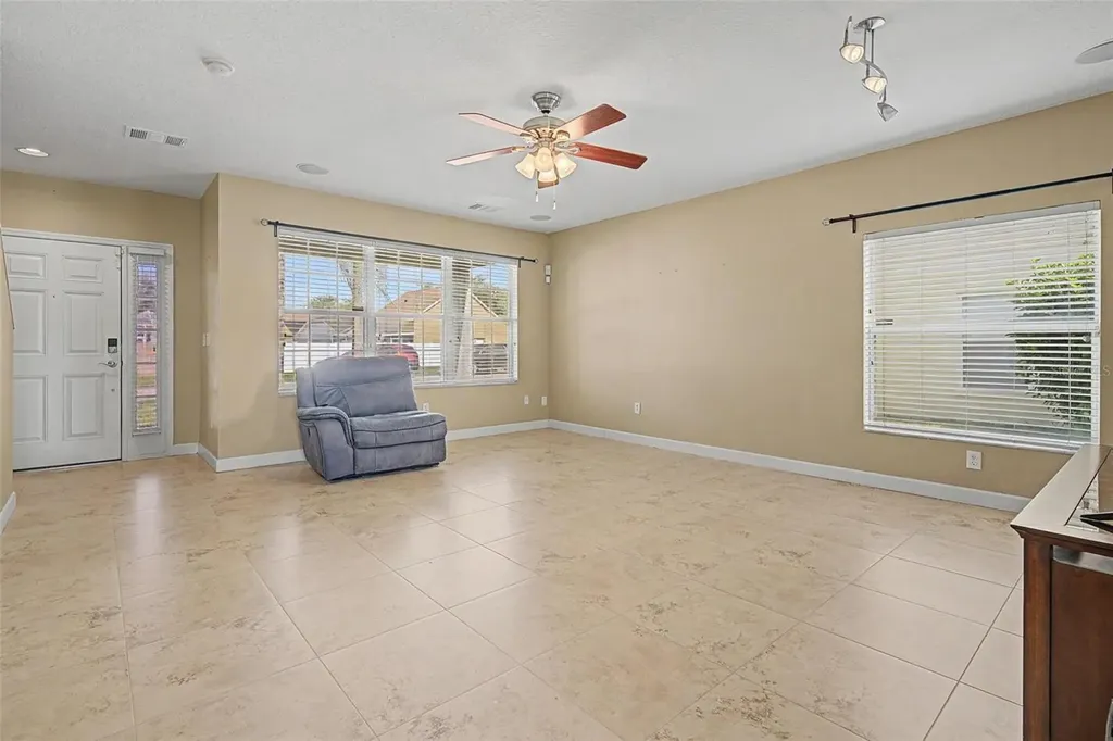 24520 Summer Wind Court Lutz FL 33559