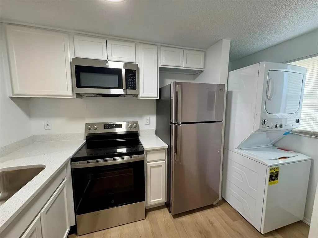 308 57th Avenue Drive E Bradenton FL 34203