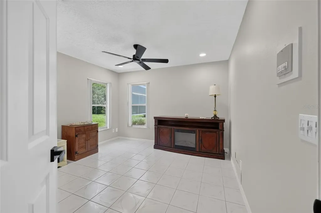 19025 SW 98th Loop Dunnellon FL 34432