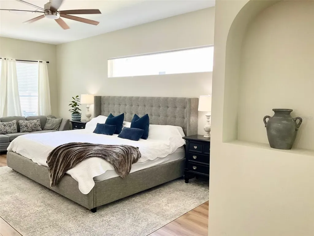 8027 Belshire Drive Orlando FL 32835
