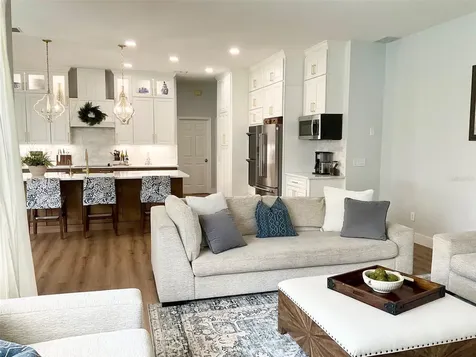8027 Belshire Drive Orlando FL 32835