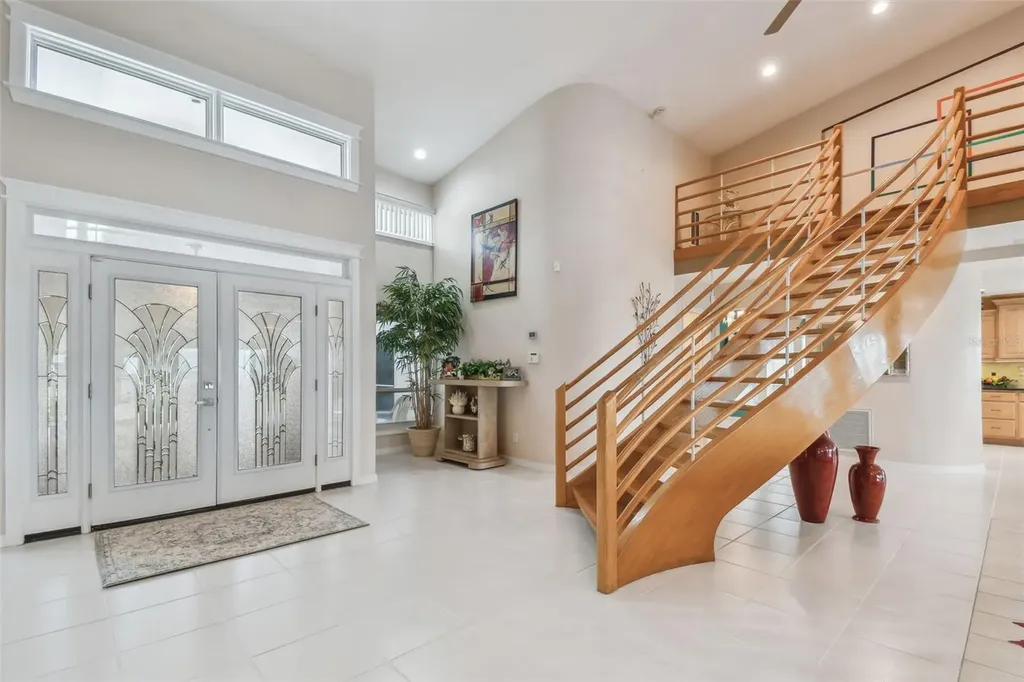 119 Carlyle Circle Palm Harbor FL 34683