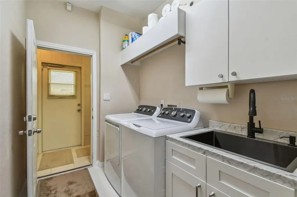 119 Carlyle Circle Palm Harbor FL 34683