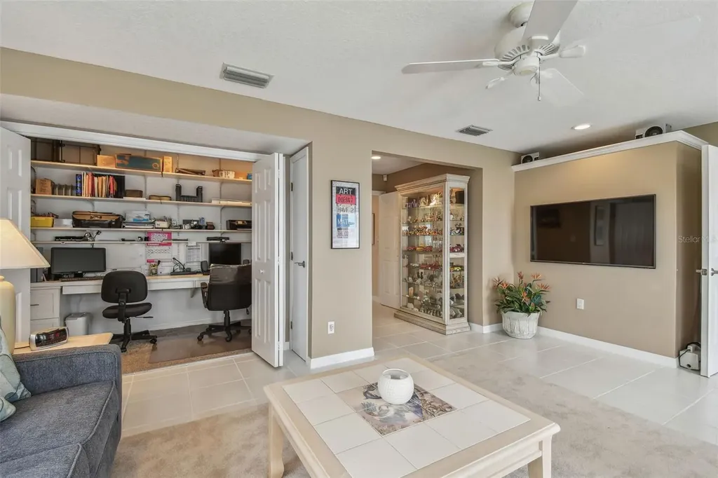 119 Carlyle Circle Palm Harbor FL 34683