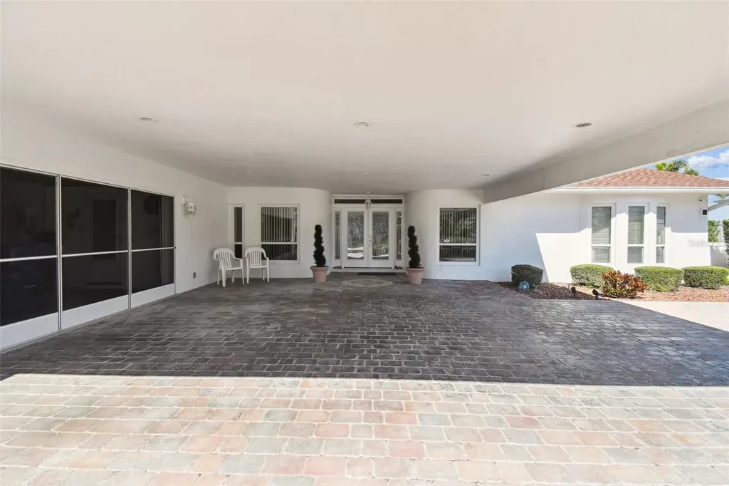 119 Carlyle Circle Palm Harbor FL 34683