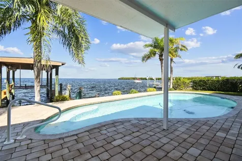 119 Carlyle Circle Palm Harbor FL 34683