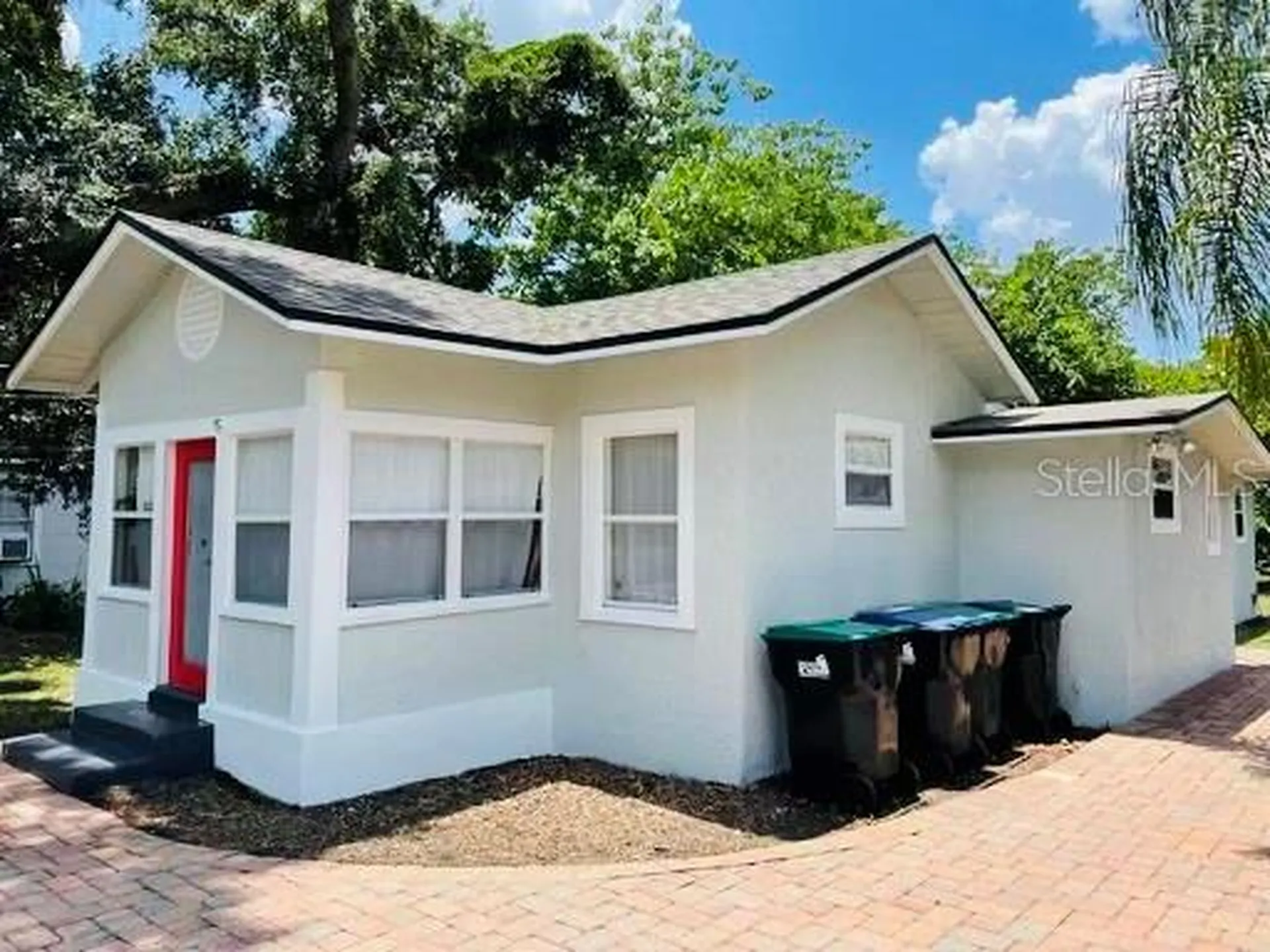 1328 Cloverlawn Avenue Orlando FL 32806