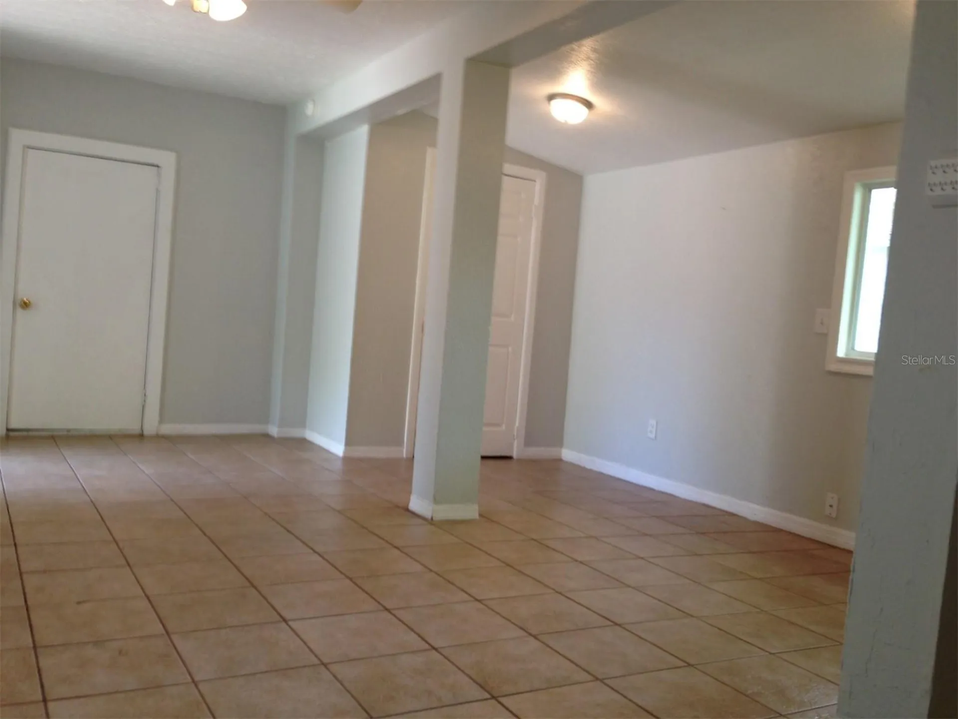 1328 Cloverlawn Avenue Orlando FL 32806