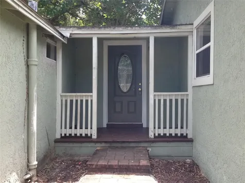 1328 Cloverlawn Avenue Orlando FL 32806