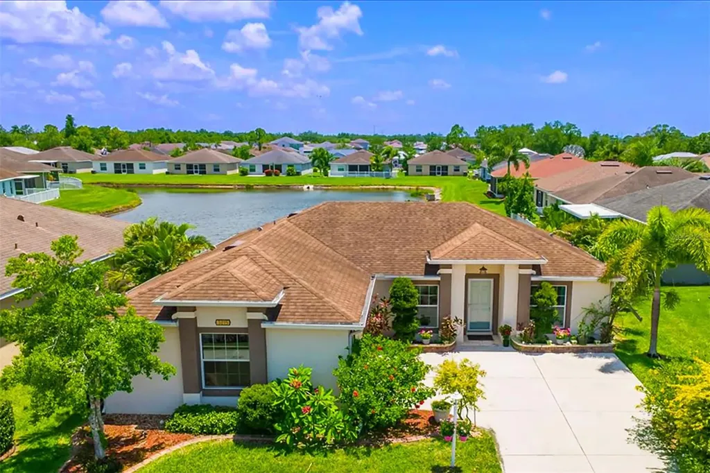 3215 55th Street E Palmetto FL 34221