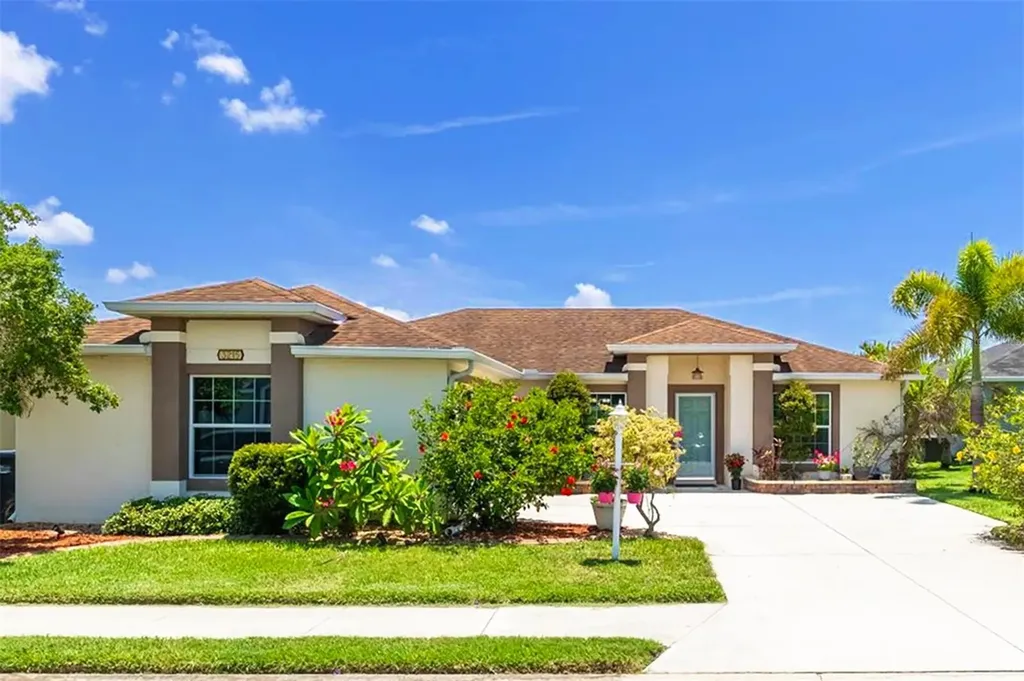 3215 55th Street E Palmetto FL 34221