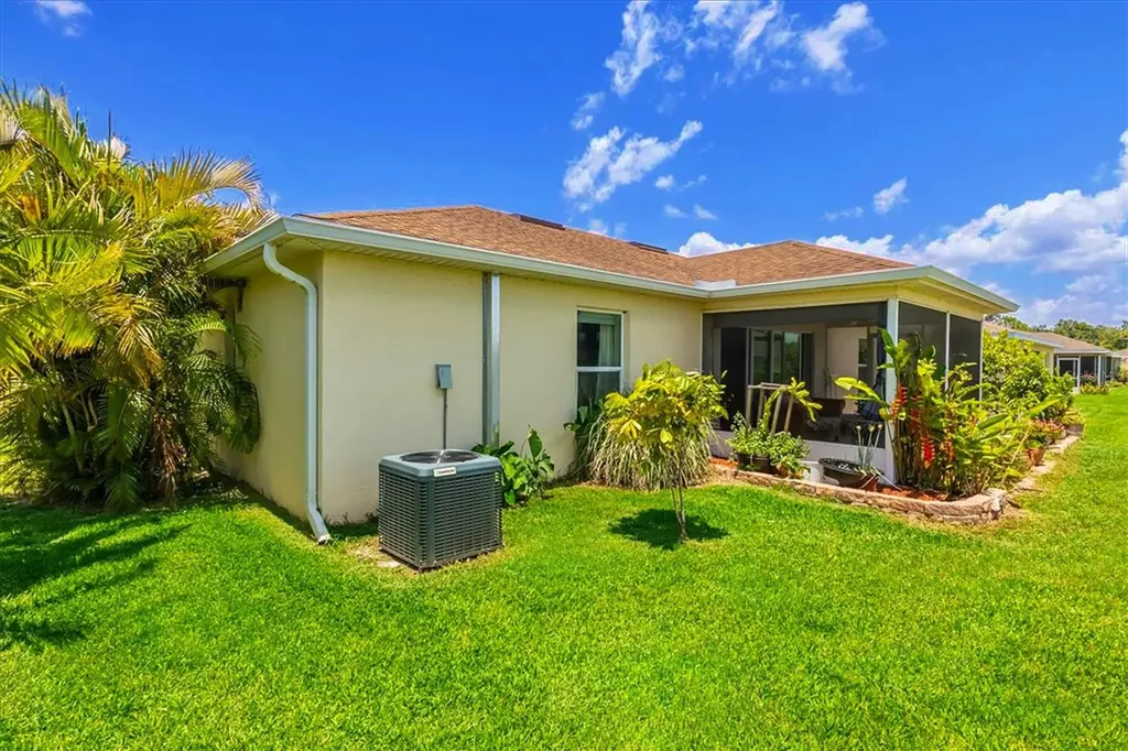 3215 55th Street E Palmetto FL 34221