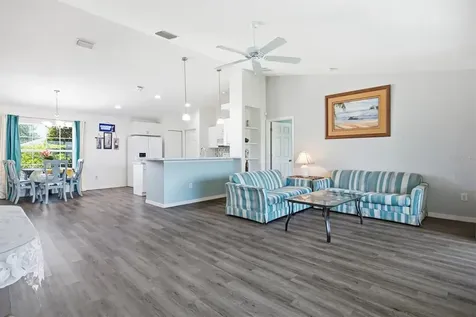 3215 55th Street E Palmetto FL 34221