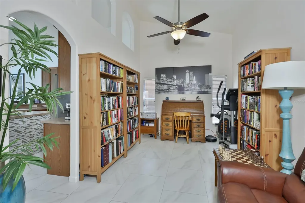 7613 Nottinghill Sky Drive Apollo Beach FL 33572