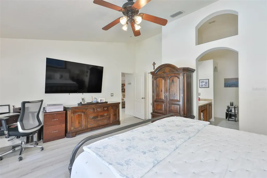 7613 Nottinghill Sky Drive Apollo Beach FL 33572