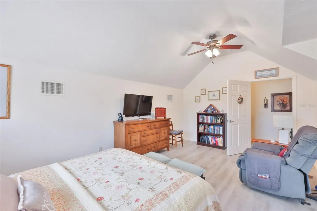 7613 Nottinghill Sky Drive Apollo Beach FL 33572