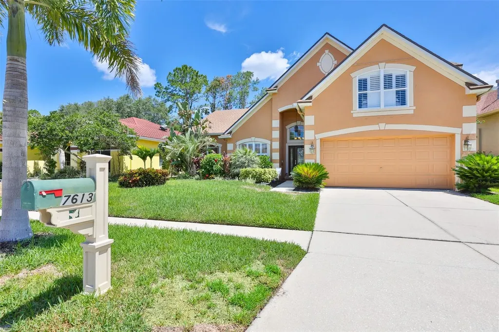 7613 Nottinghill Sky Drive Apollo Beach FL 33572