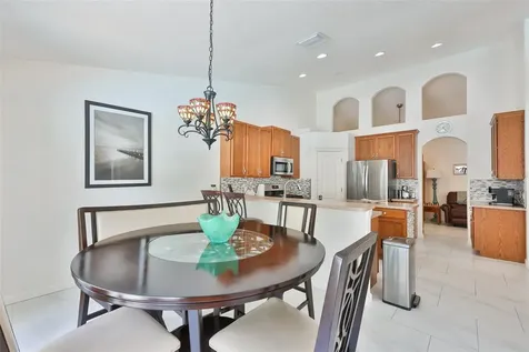 7613 Nottinghill Sky Drive Apollo Beach FL 33572
