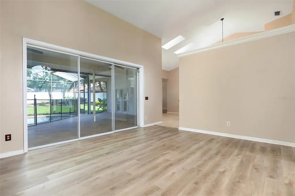 1058 Almond Tree Circle Orlando FL 32835