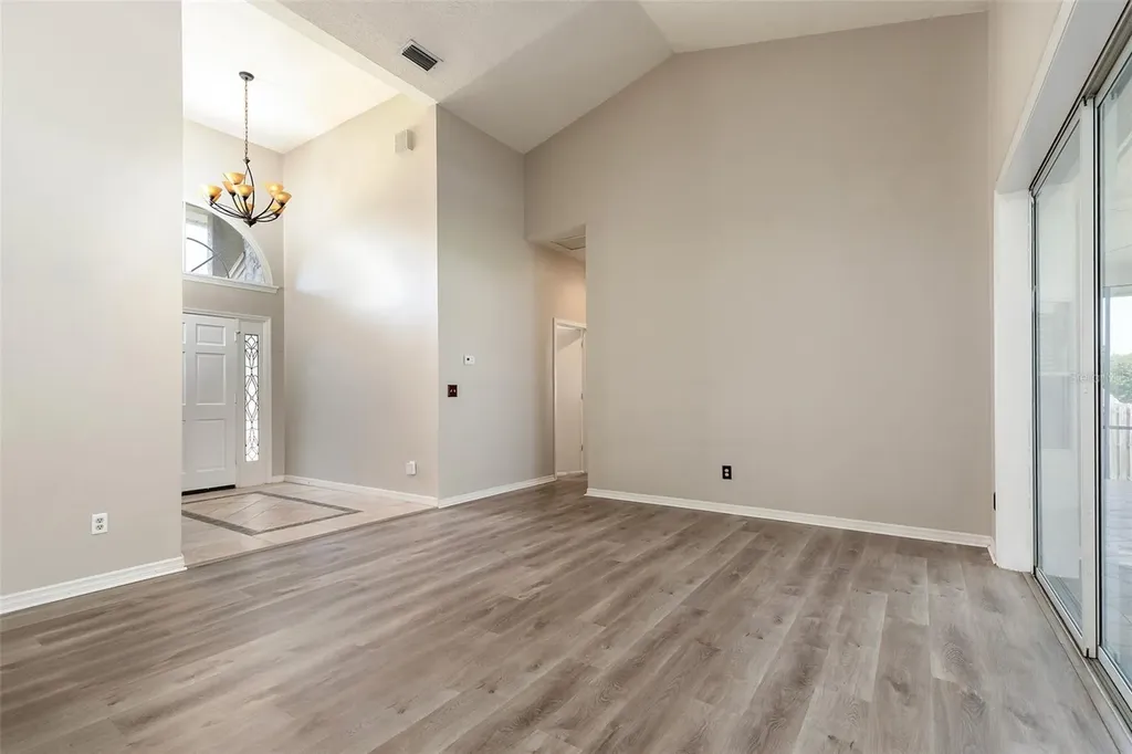 1058 Almond Tree Circle Orlando FL 32835