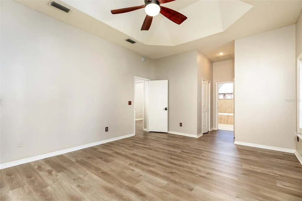 1058 Almond Tree Circle Orlando FL 32835
