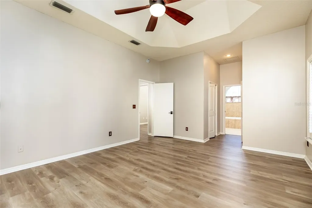 1058 Almond Tree Circle Orlando FL 32835