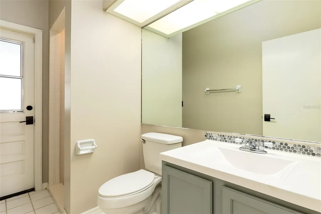 1058 Almond Tree Circle Orlando FL 32835