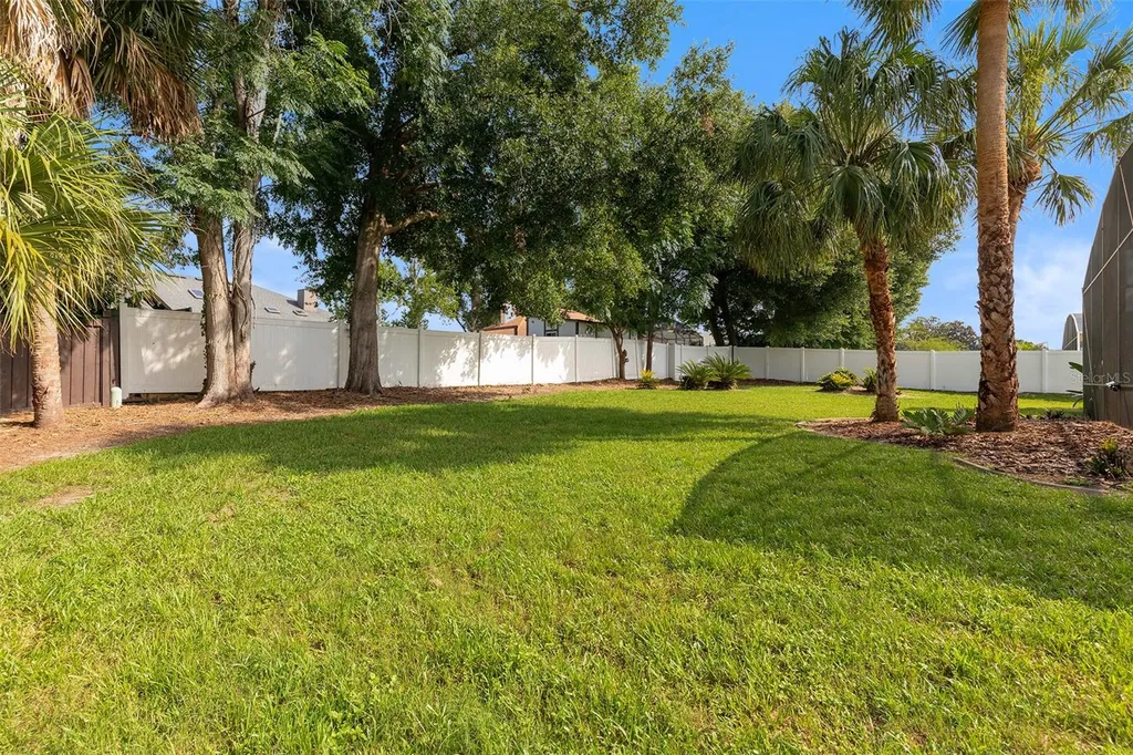 1058 Almond Tree Circle Orlando FL 32835