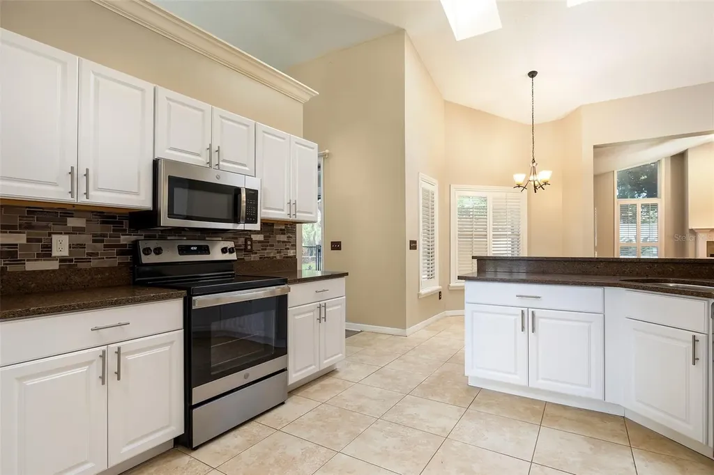 1058 Almond Tree Circle Orlando FL 32835